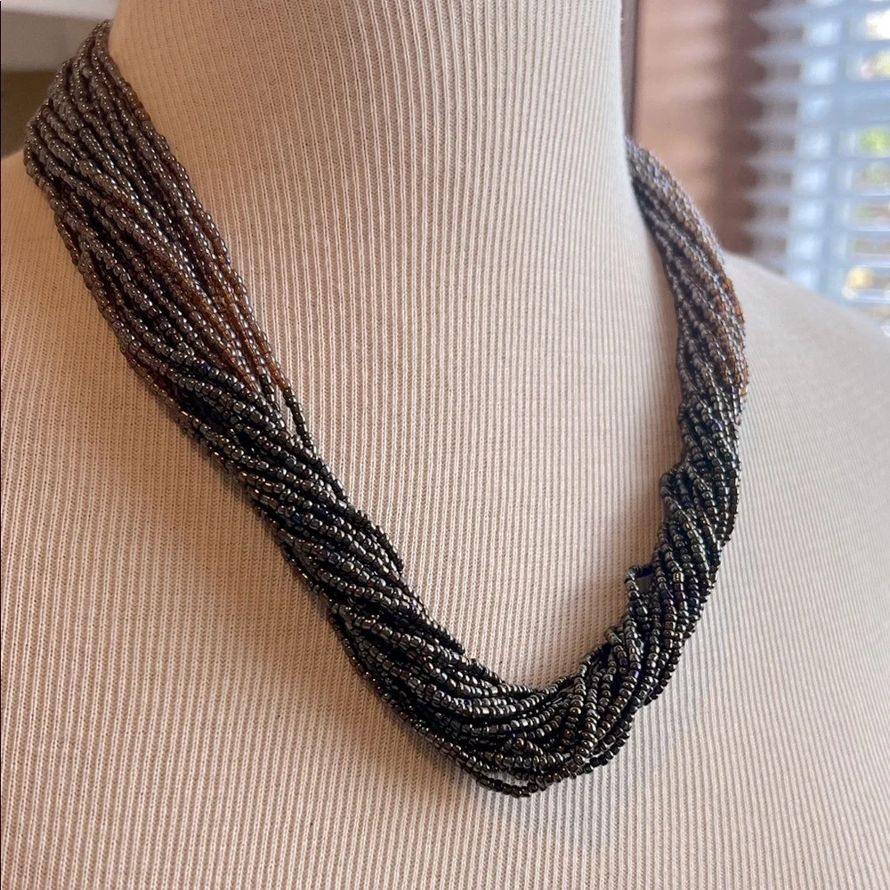 Elegant ombré Purple and Brown Beaded Fare Trade Necklace - Picture 1 of 8